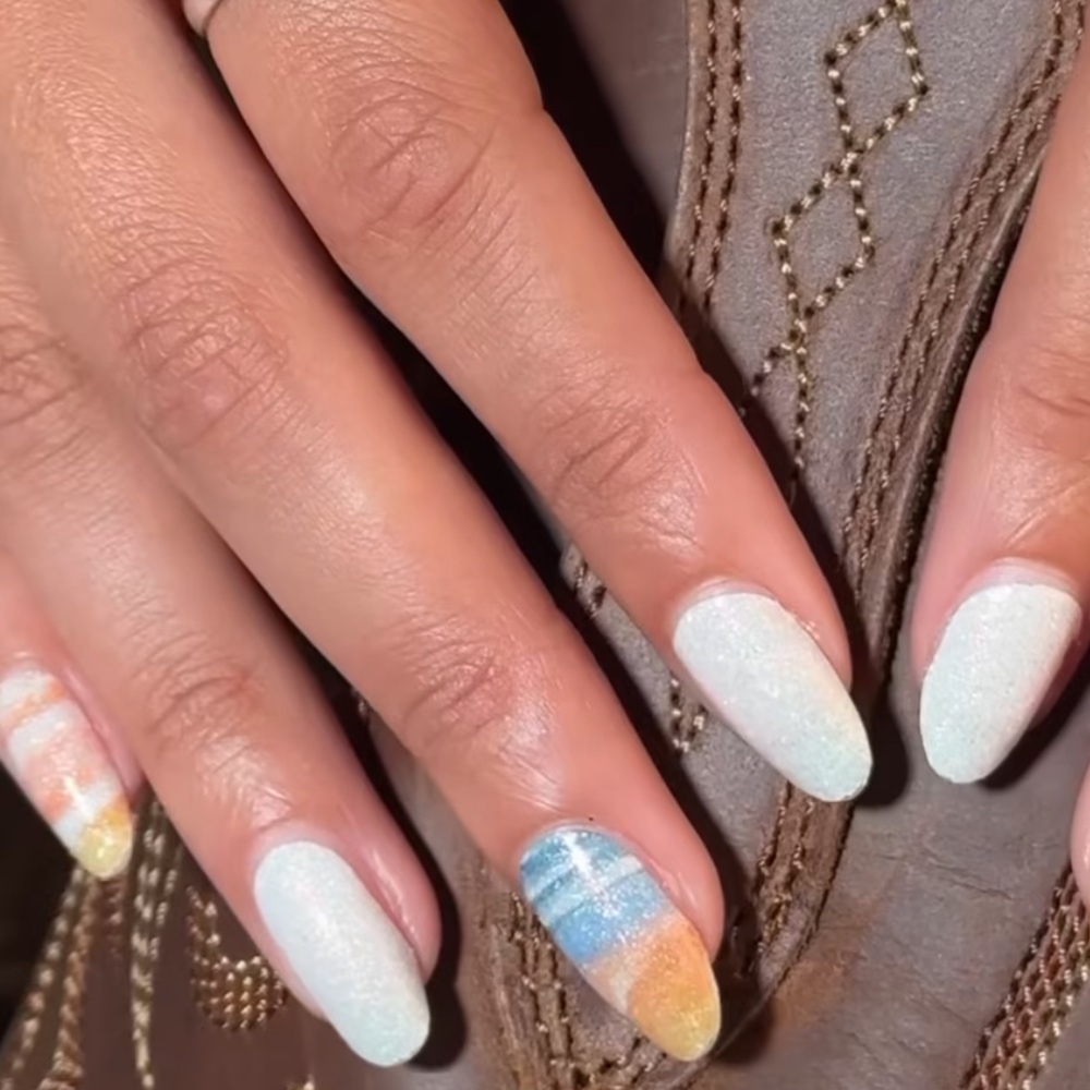 *Retired* Color Street: Canyon Sunset | White Orange Yellow Blue Summer Spring - Picture 5 of 10